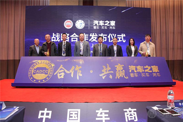 2025年澳门特马今晚,澳门特马今晚，探索未来的机遇与挑战